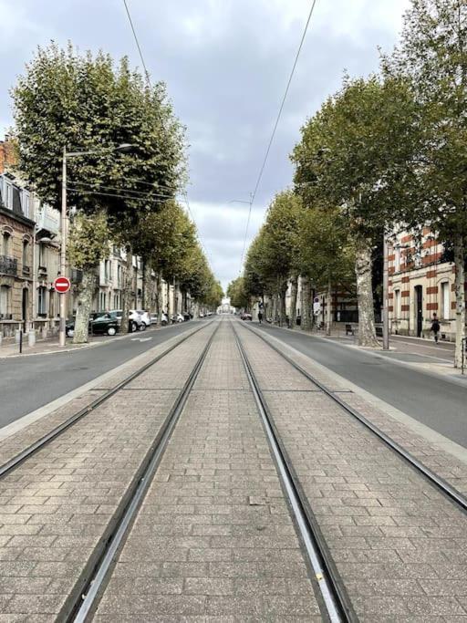 Maison De Dans Belle Avenue Hébergement de vacances Orléans